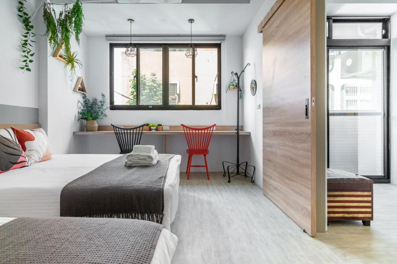 Sleepier Multi-Minsu Tainan Apartment Luaran gambar