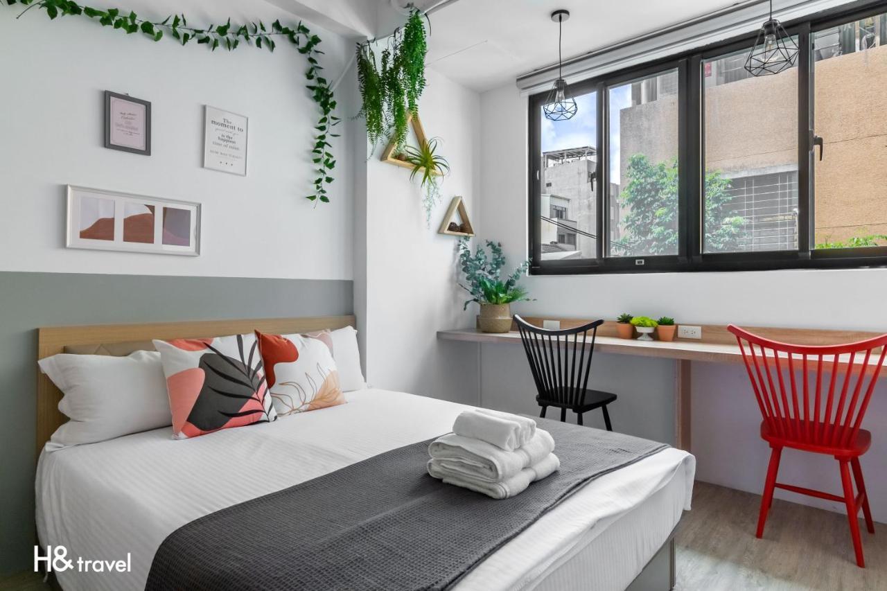 Sleepier Multi-Minsu Tainan Apartment Luaran gambar