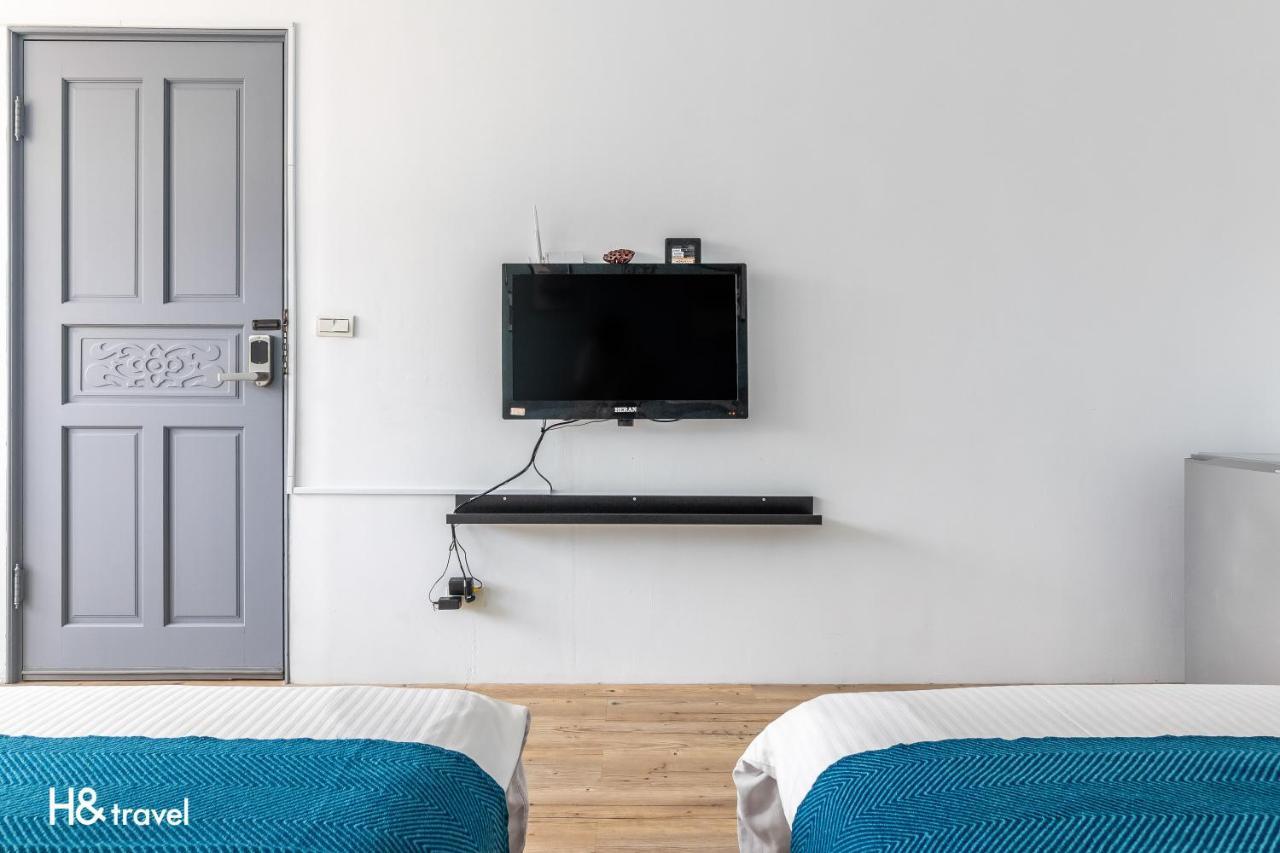Sleepier Multi-Minsu Tainan Apartment Luaran gambar