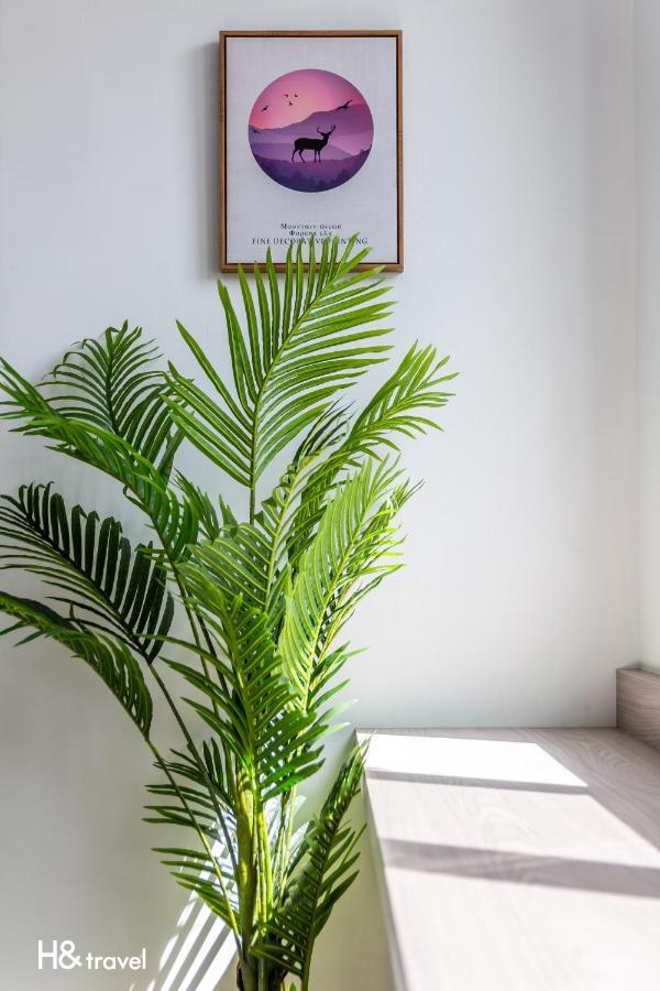 Sleepier Multi-Minsu Tainan Apartment Luaran gambar