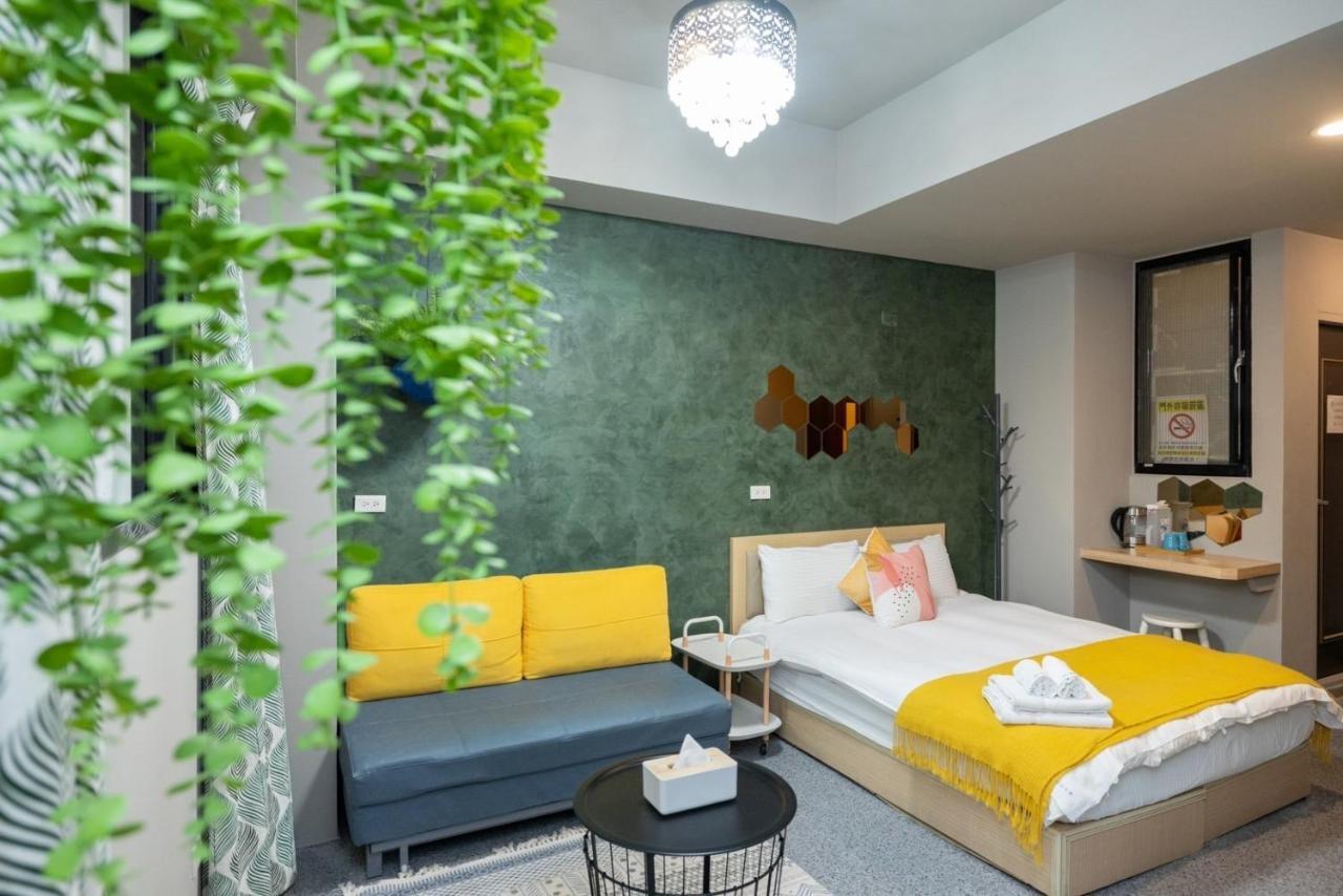 Sleepier Multi-Minsu Tainan Apartment Luaran gambar
