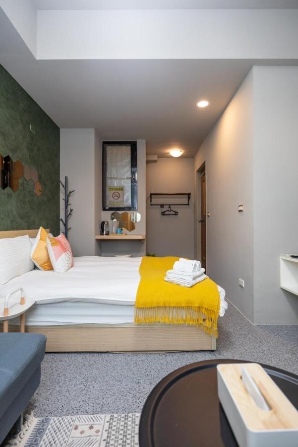 Sleepier Multi-Minsu Tainan Apartment Luaran gambar