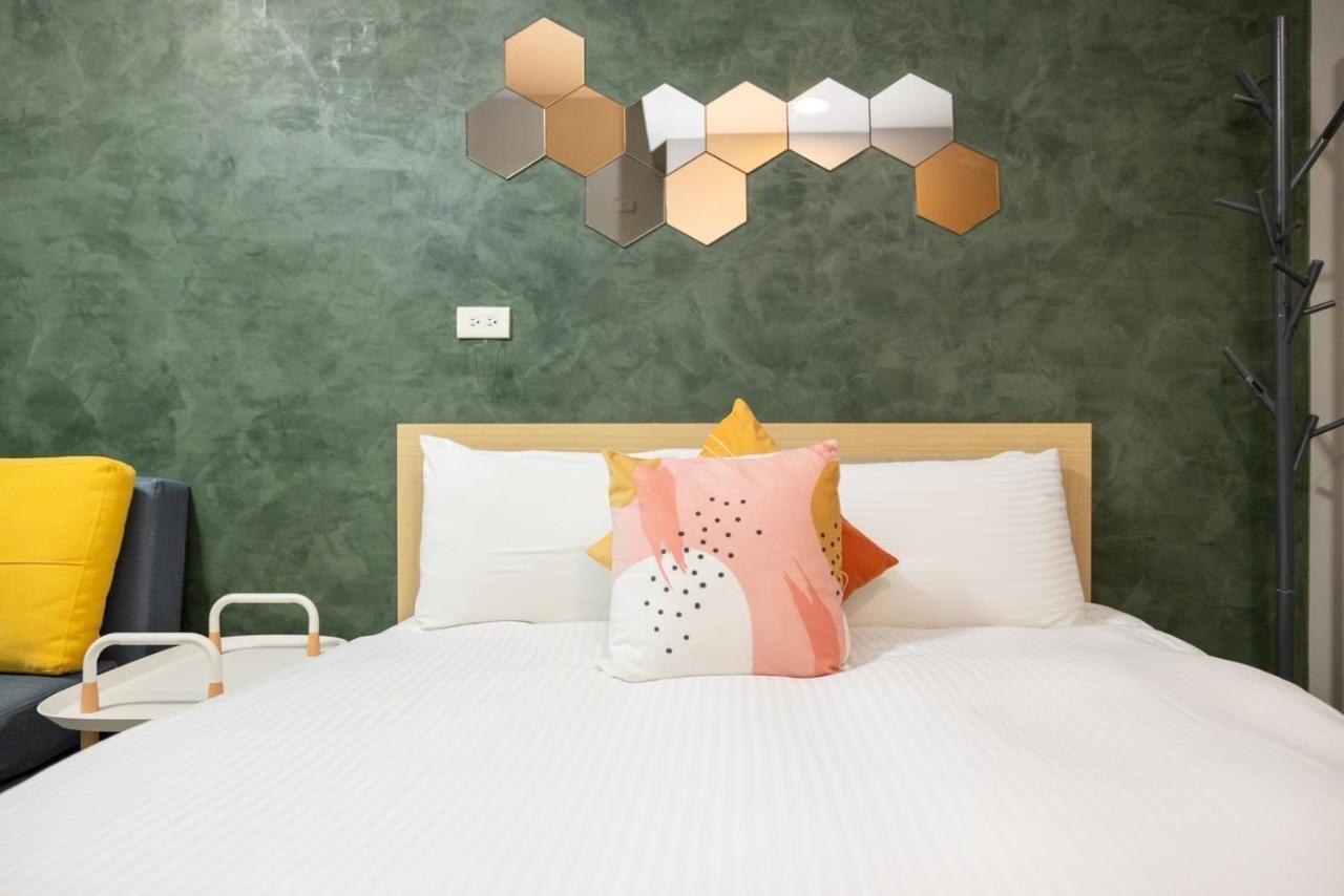 Sleepier Multi-Minsu Tainan Apartment Luaran gambar